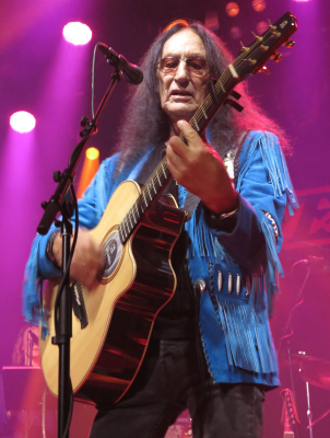 Ken Hensley en 2019